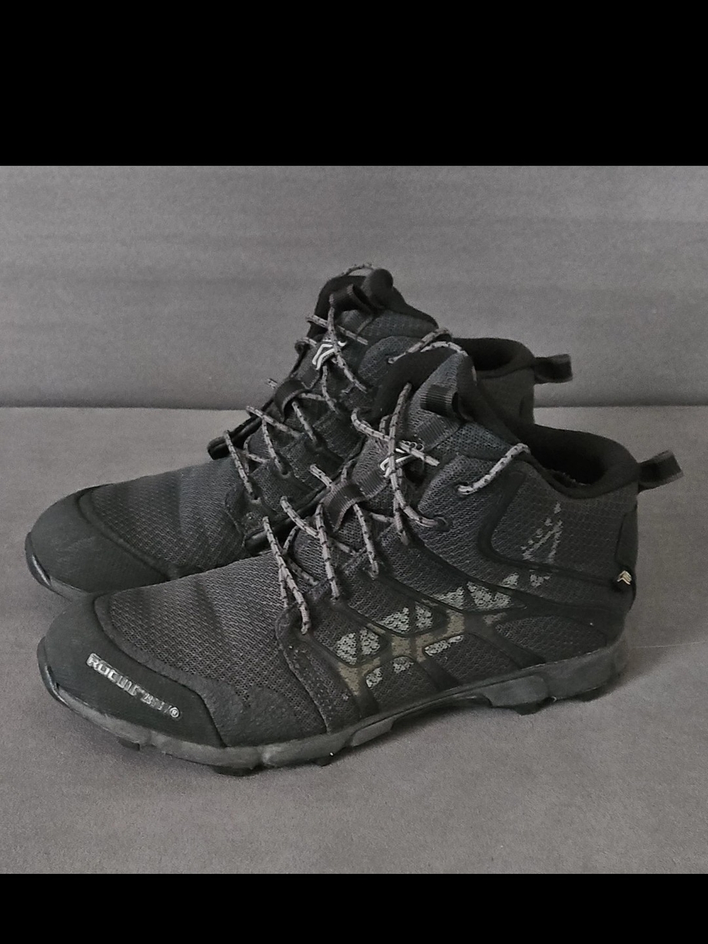 inov-8 Roclite 286 GTX Hiking Shoes Black  Size 8 womans Gortex